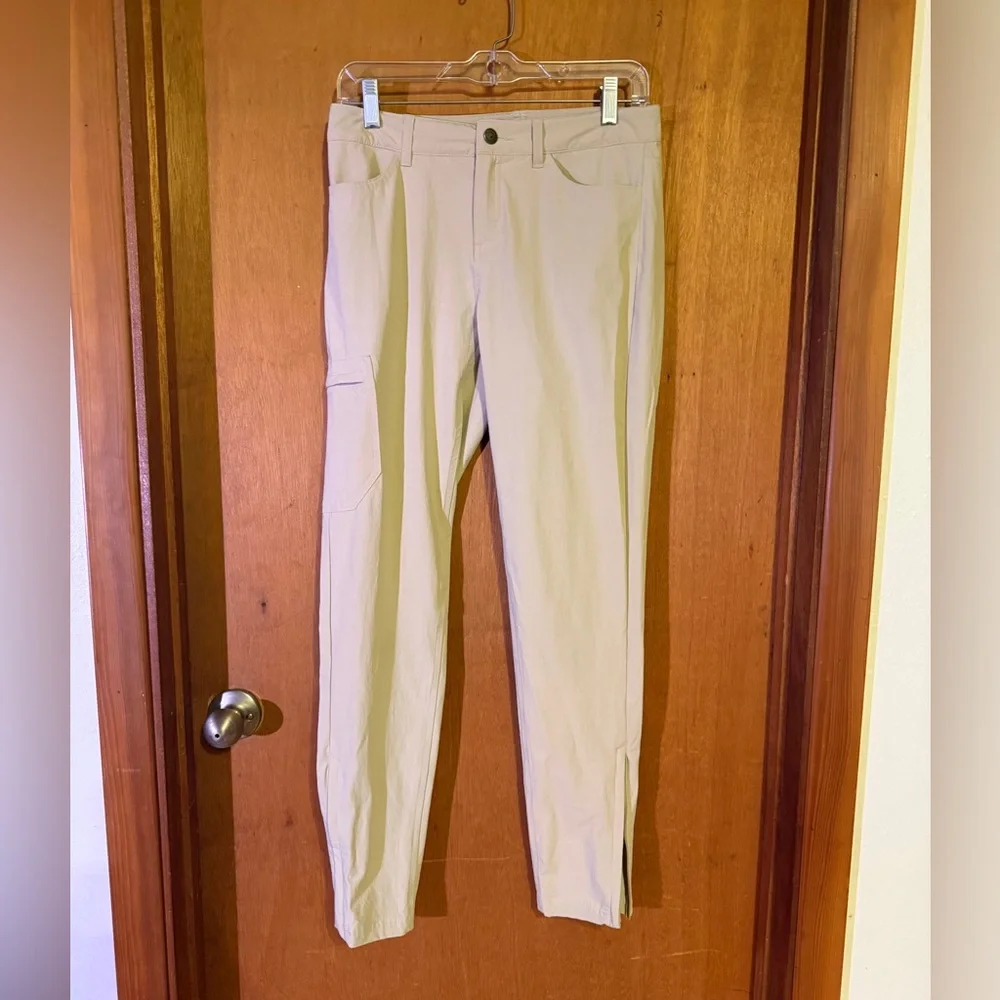 Patagonia Women's Skyline Travel Pants Size 4 Like New - Picture 2 of 14